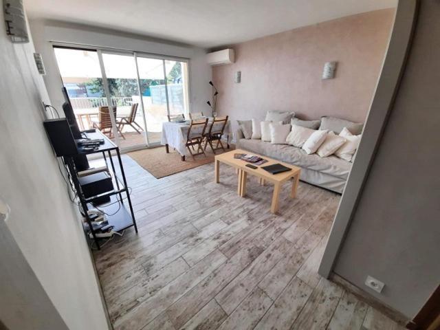 Calypso Apartment Cassis Luaran gambar