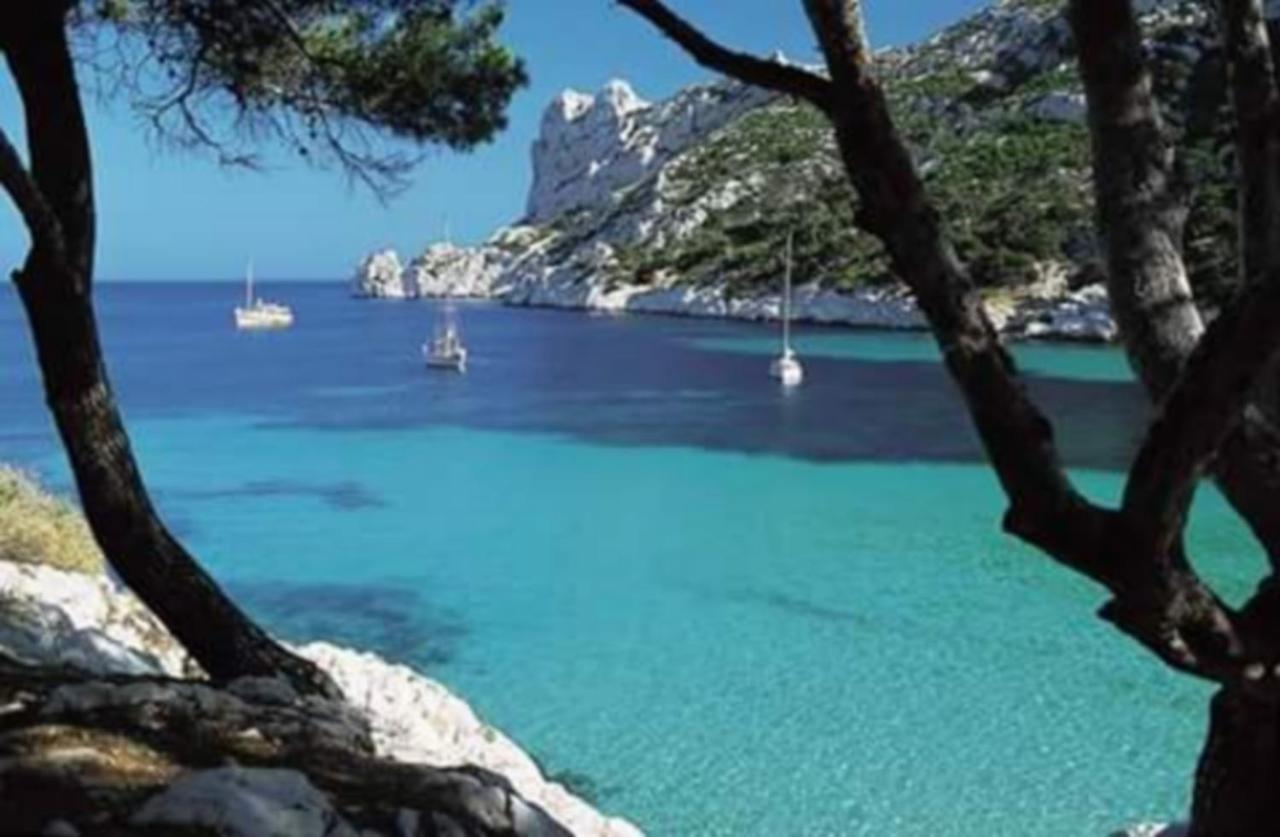 Calypso Apartment Cassis Luaran gambar