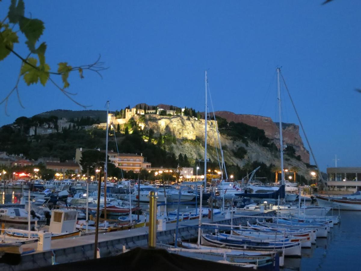 Calypso Apartment Cassis Luaran gambar